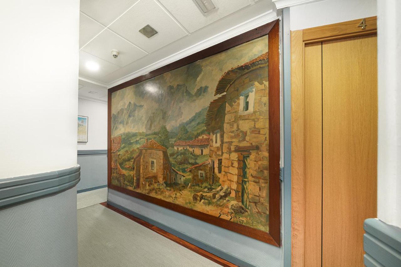 Hotel Regio Torrelavega Dış mekan fotoğraf