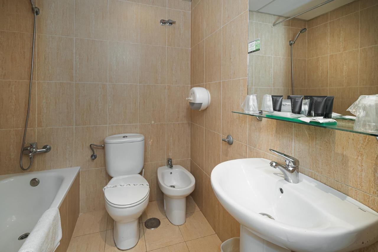 Hotel Regio Torrelavega Dış mekan fotoğraf